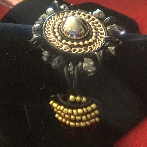 Jewelry - Bracelet
